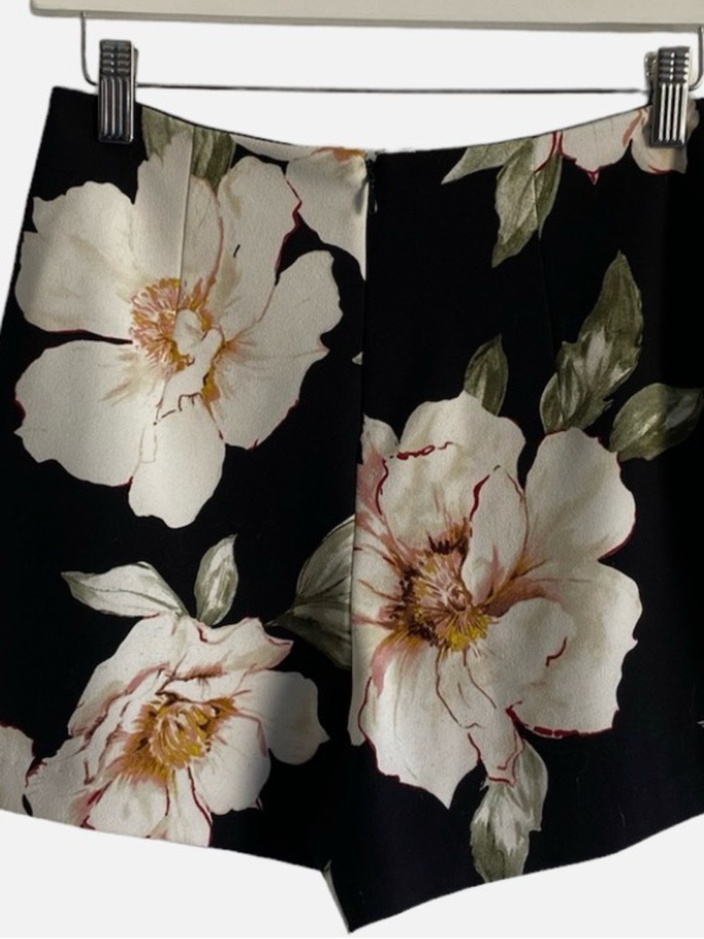Designer brand-Leith- Like New Black Floral Shorts